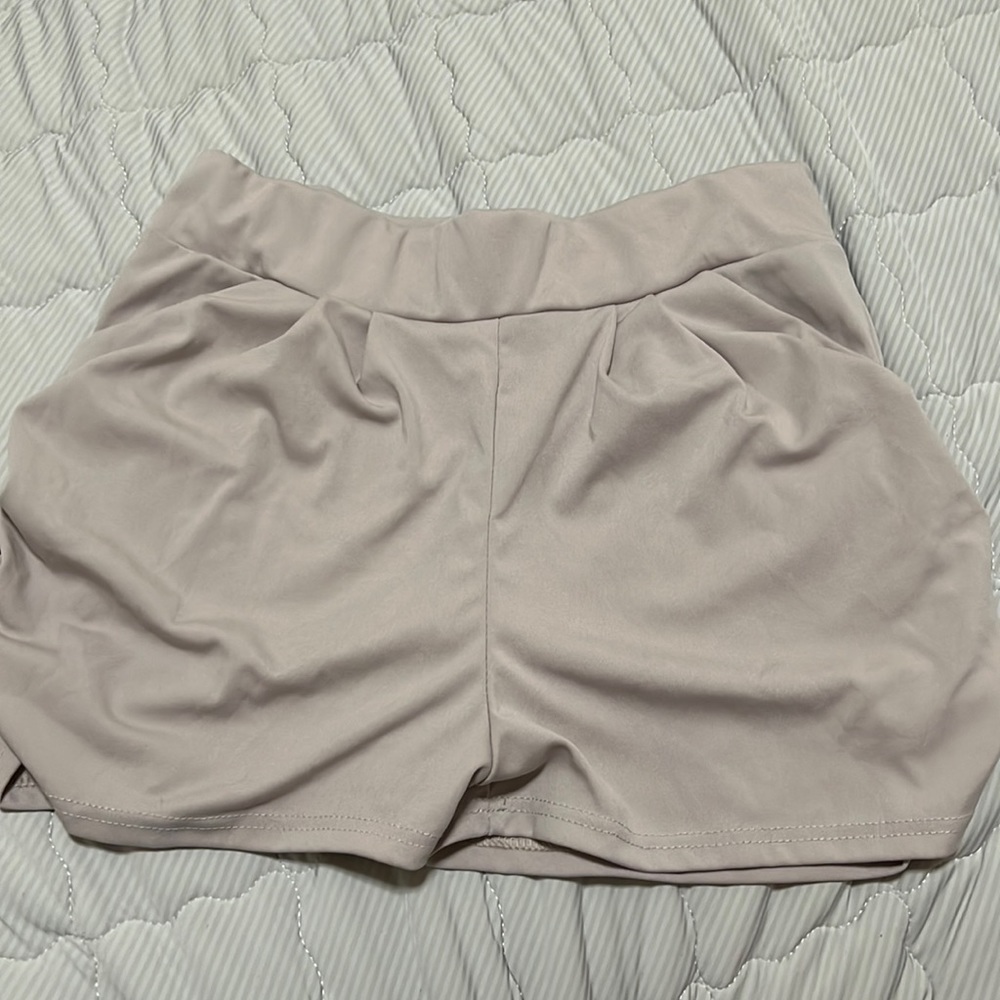 Pull up shorts yoga waste band